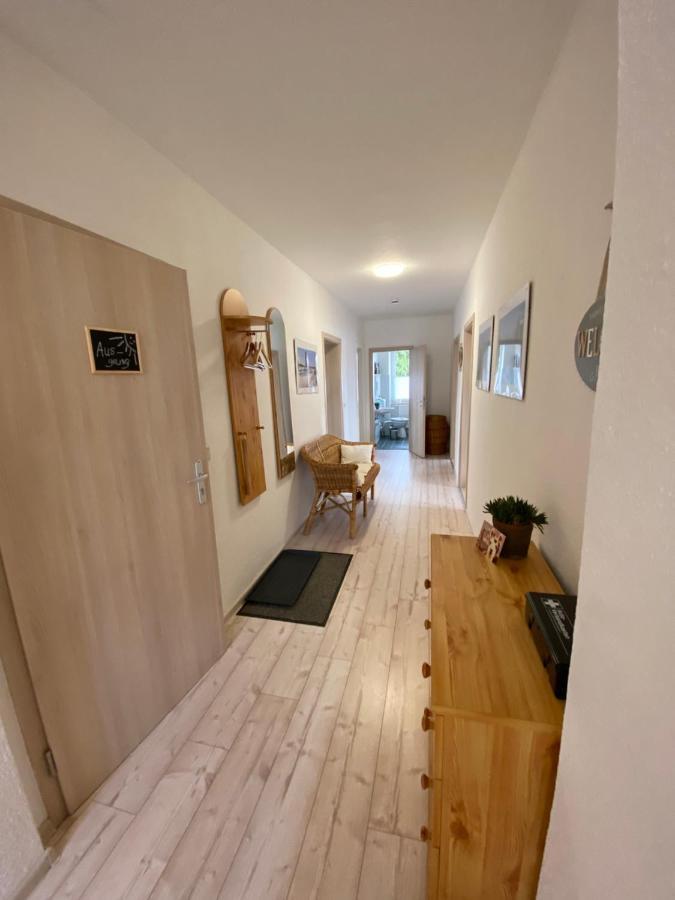 Gelbes Haus Seenland Ferienwohnungen Xl Elsterheide Экстерьер фото