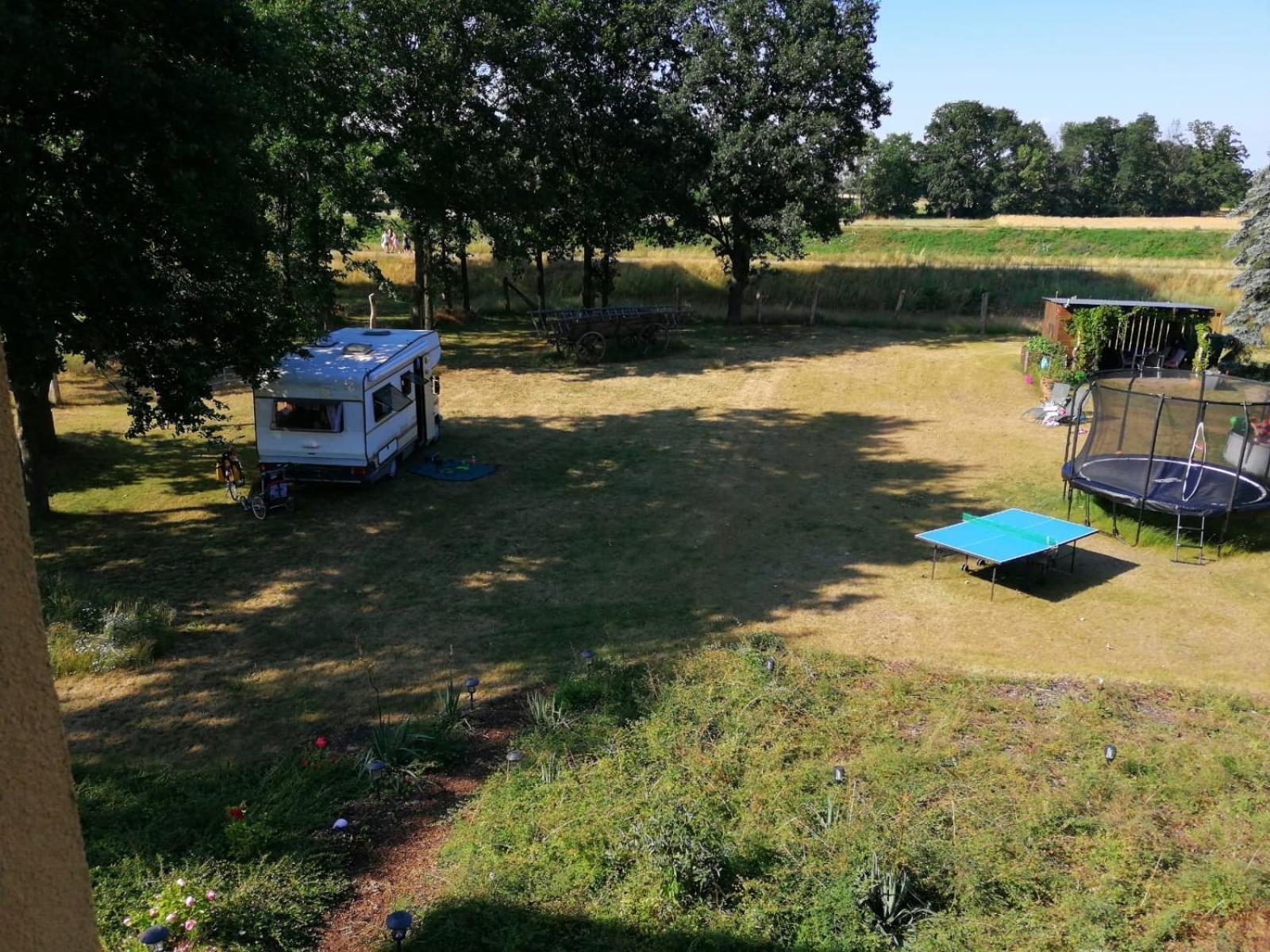 Gelbes Haus Seenland Ferienwohnungen Xl Elsterheide Экстерьер фото